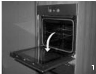 WHIRLPOOL AKZ 642/IX - Pour-retirer la portedu four : - 1