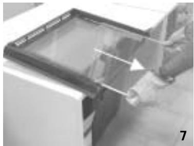 WHIRLPOOL AKZ 642/IX - Pour remonter la porte : - 2