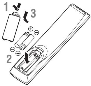 YAMAHA BD-S673,  BDS673,  BDS673,  BDS 673,  BDS673,  BDS673 - Instalación de las pilas en el mando a distancia - 1