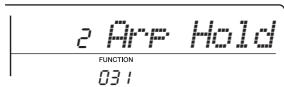 YAMAHA PSR-E353 - Maintien de la fonction Arpeggio Playback (Reproduction d'arpège) à l'aide du sélecteur au pied - 2