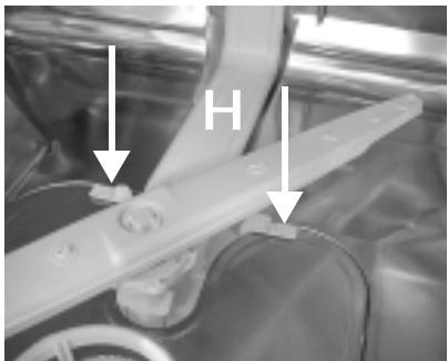 WHIRLPOOL ADP 6837 PC - Nettoyage des filtrés - 5