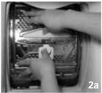 WHIRLPOOL AWE 7626 - Chargement du linge - 2