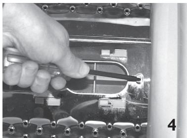 WHIRLPOOL AWE 8779 GG - Récupération d'un objet tombé entre le tambour et la cuve - 2