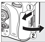 NIKON D610 - Ouvrir le volet du logement pour carte mémoire. - 1