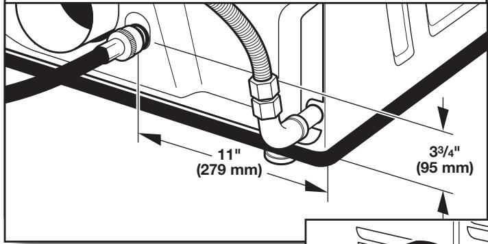 WHIRLPOOL WGD8100BW - INSTALLATION GUIDE - Fixer le long tuyau à l'électrovanne de replissage de la séchuse et serrer les raccords - 1