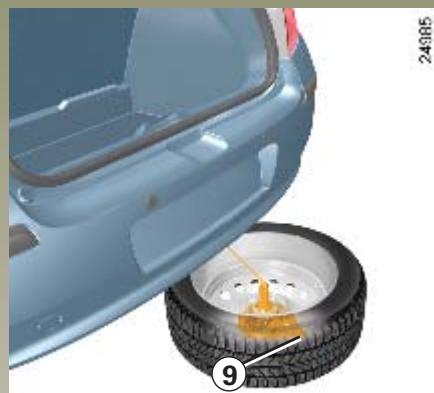 RENAULT CLIO 3 - Pour réinstaller une roue - 3