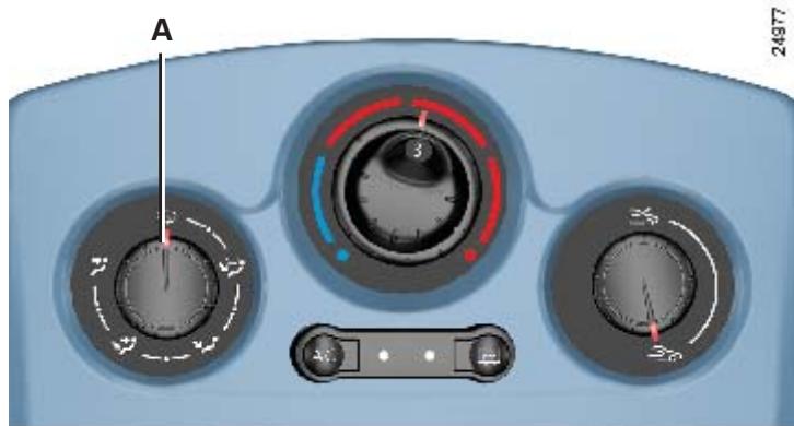 RENAULT CLIO 3 - Les commandes - 1