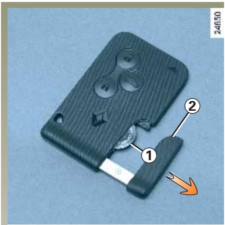 RENAULT CLIO 3 - CARTE RENAULT : PILE - 1