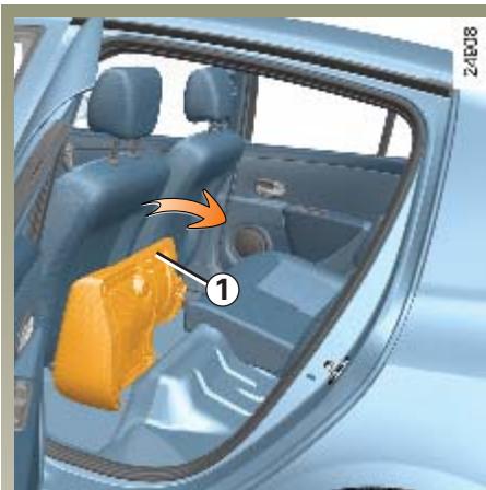 RENAULT CLIO 3 - BANQUETTE ARRIÈRE: fonctionnalités (suite) - 1