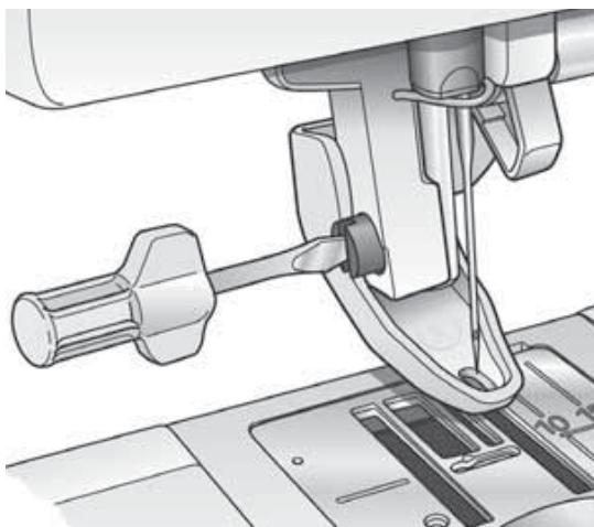 HUSQVARNA 400 COMPUTER - Attach the Embroidery Foot U - 2