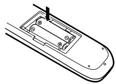 KENWOOD KRF-V4070D - Inserción de las pilas - 2