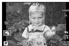 OLYMPUS OM-D E-M10 - Priorité visage AF/Détection des yeux AF - 2