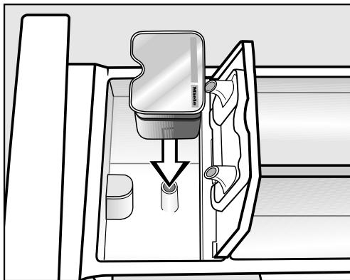 MIELE W1 - WMG 120 - Inserting a capsule - 2