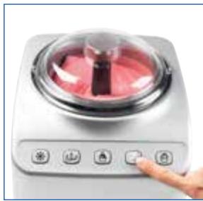 MAGIMIX GELATO EXPERT 11680 - Inschakelen / Uitschakelen - 4