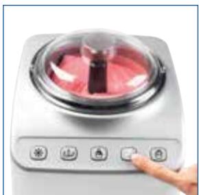 MAGIMIX GELATO EXPERT 11680 - Switching on/off - 4