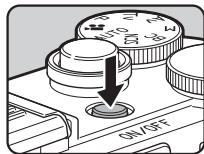 PENTAX QS1 - Pressez l'interrupteur général. - 1