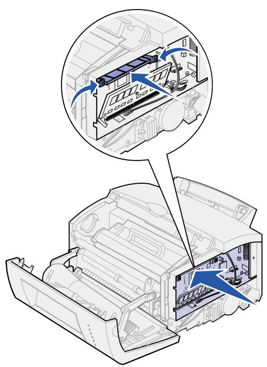 LEXMARK E322 - Installieren einer Druckerspeicherkarte - 3