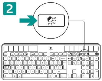 LOGITECH WIRELESS SOLAR KEYBOARD K760 - Comprobación de iluminación - 2