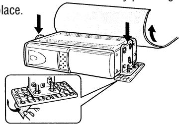 GRUNDIG MCD 30 - Procedure for installation on carpet (horizontal position) - 2
