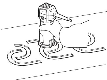 MAKITA RT0700C - 12