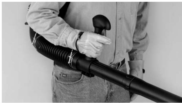 MCCULLOCH ASB3206 - 6-2. OPERATION INSTRUCTIONS - 3