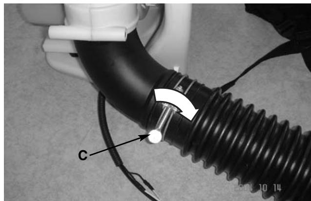 MCCULLOCH ASB3206 - 3-1. ATTACH FLEX TUBE - 4
