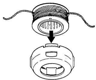 MCCULLOCH MC025 - Reemplacement de la BOUGIE - 9