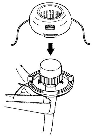 MCCULLOCH MC025 - Reemplacement de la BOUGIE - 11