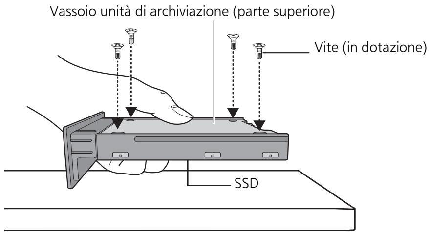 PANASONIC STG30LE - Capovolgere il vassoio dell'unità di archiviazione in modo tale che la parte superiore sia rivolta verso l'alto, quindi serrare le viti (in dotazione). - 1