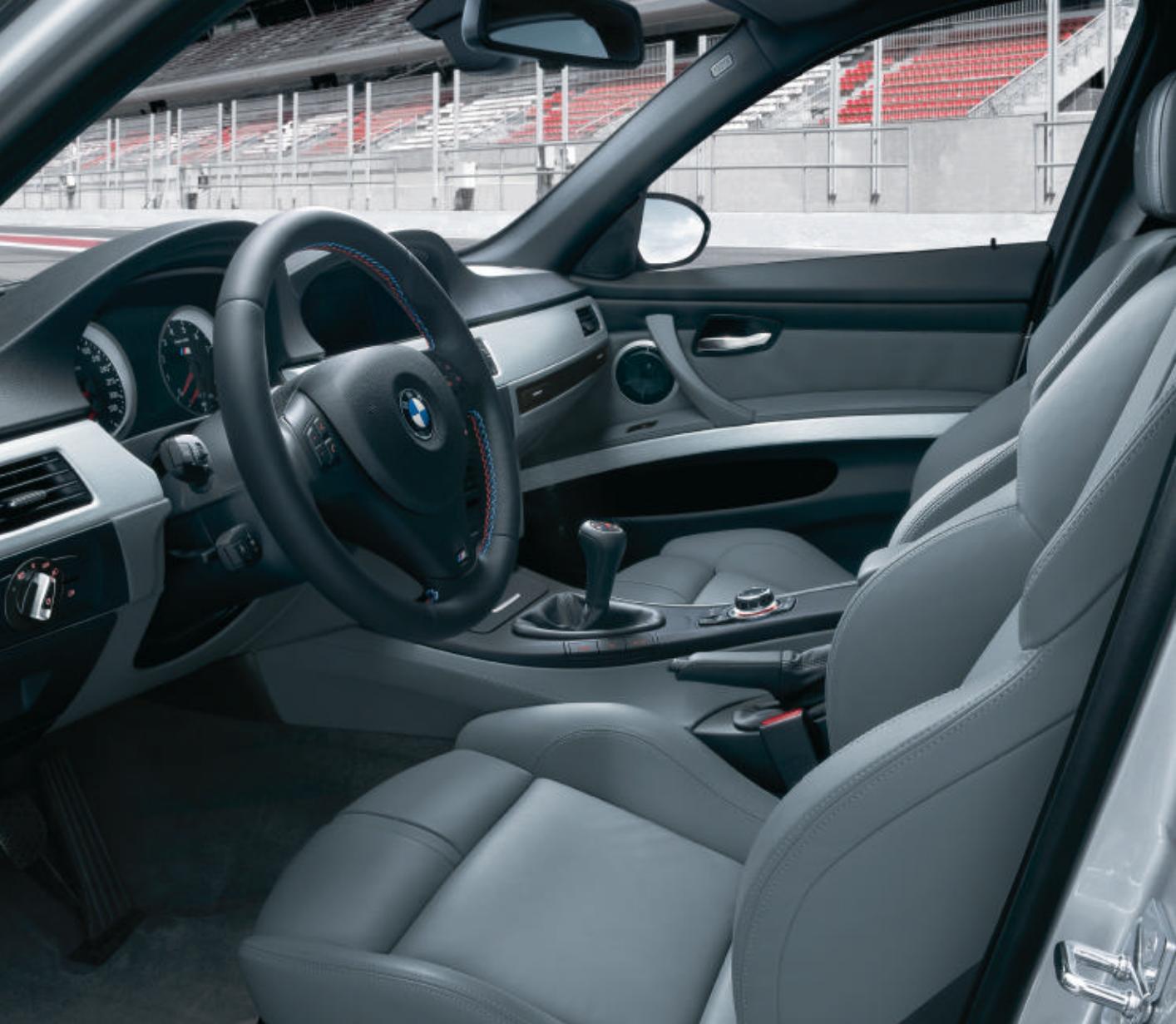 BMW M3 COUPE - 12