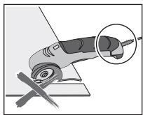 BOSCH XEOA - Batteriet leveres delvis oppladet. - 1