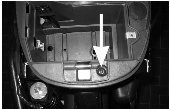 PIAGGIO LIBERTY - Helmet bay - 1