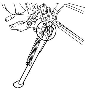 YAMAHA WR250X - Contrôle et lubrification de la béquille latérale - 1