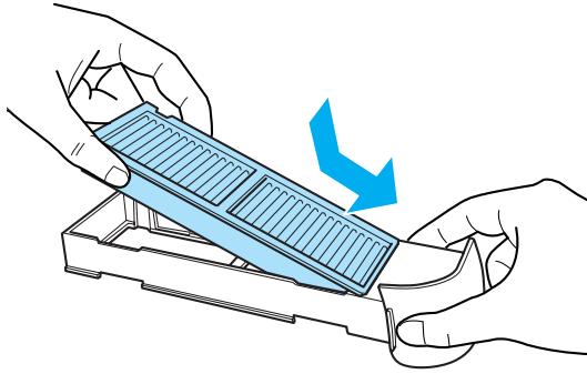 EPSON EH-TW6100W - Remplacement du filtre à air - 4