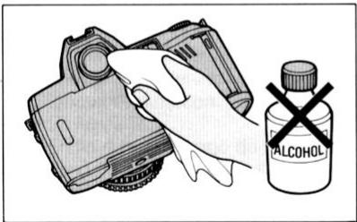 NIKON F-801S - COMPATIBILITE D'ACCESSOIRES - 9