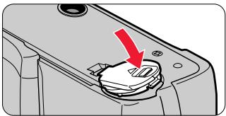 NIKON LITE TOUCH ZOOM 100ED-QD - Close the battery chamber lid. - 1