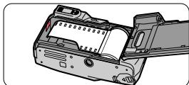 NIKON LITE TOUCH ZOOM 100ED-QD - Chargez un film. (pp. 62, 63) - 1