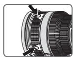 NIKON AF-S NIKKOR 200MM F-2G ED VR II - Scherpstelselectieknop en scherpstelknop (Zie pagina 104 voor compatibile camera's.) - 2