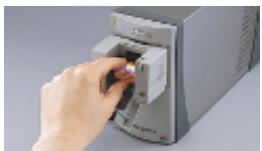 NIKON SUPER COOLSCAN 5000 - ADAPTATEUR DE DIAPOS MONTÉES MA-21 (fourni) - 1