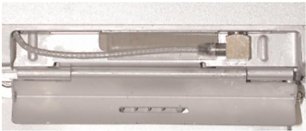APPLE POWERBOOK G4 15 POUCES - Installation de la Carte AirPort Extreme de remplacement - 10