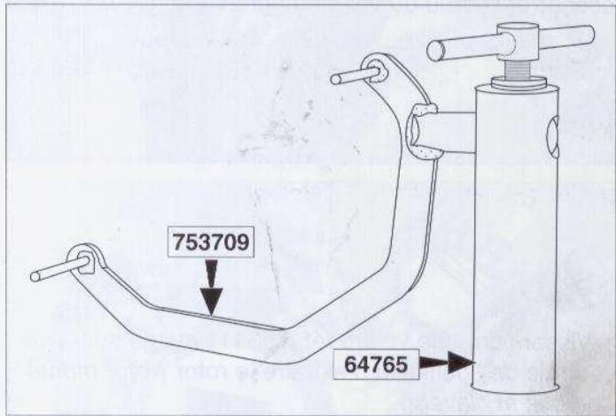 PEUGEOT XP6 SUPERMOTARD - OUTILS SPECIAUX - 1