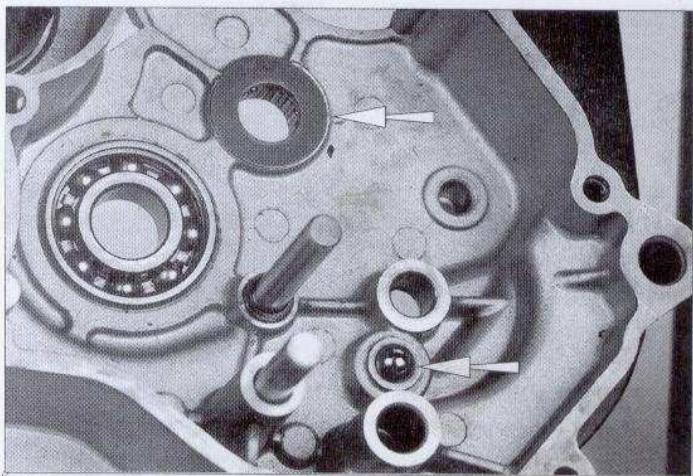 PEUGEOT XP6 SUPERMOTARD - REMONTAGE DE LA BOITE DE VITESSES : - 1