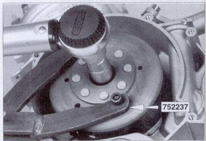 PEUGEOT XP6 SUPERMOTARD - CONTROLE DU POINT D'AVANCE - 3