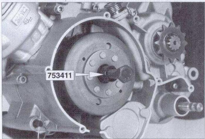 PEUGEOT XP6 SUPERMOTARD - DEPOSE DU VOLANT MAGNETIQUE - 2