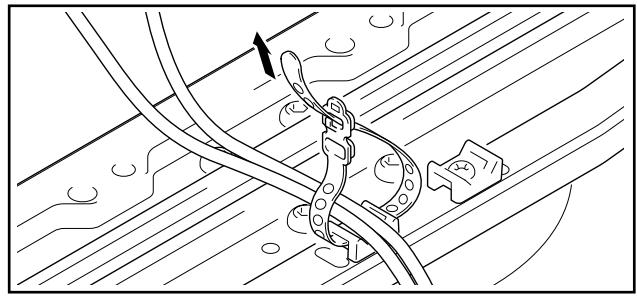 PIONEER PDK-TS05 - Using the cable binders - 4