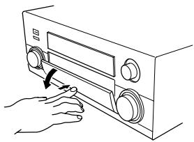 PIONEER VSA-AX10I-S - Ouverture du panneau avant - 1