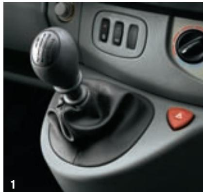 RENAULT TRAFIC - dCi 150 - 2
