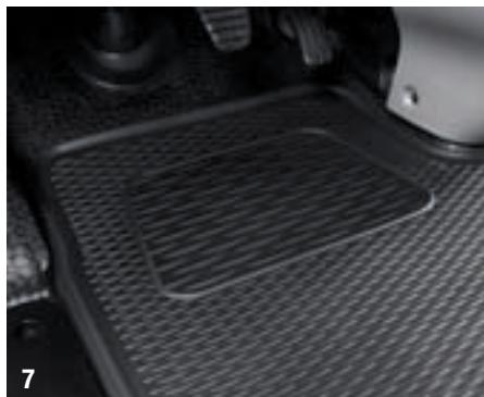 RENAULT TRAFIC - TAPIS CAOUTCHOUC NOVESTRA - 7