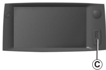 RENAULT MEDIA-NAV - Insérer la clé USB - 2