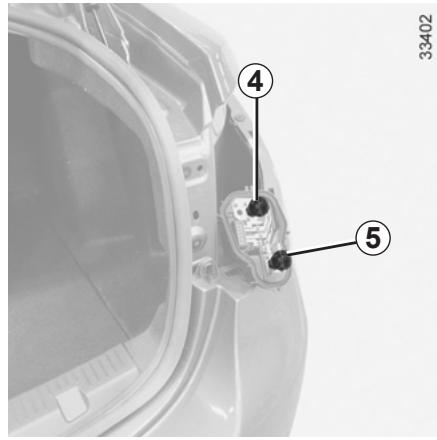 RENAULT FLUENCE ZE 2012 - Feu de position et de stop 5 - 1